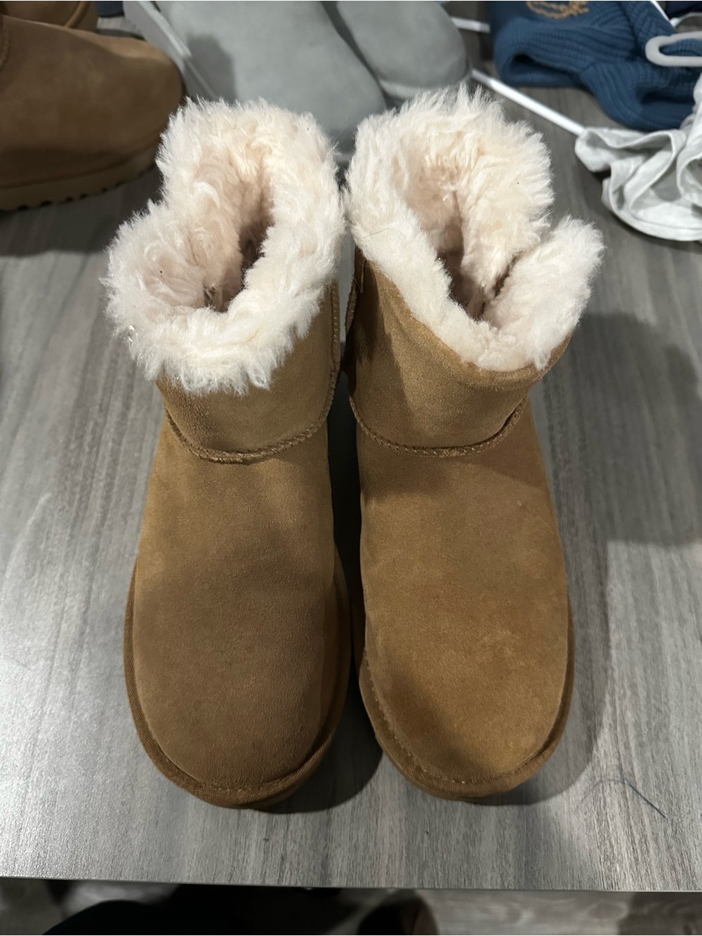 UGG Chestnut Suede Shearling-Lined Kids Winter Boots